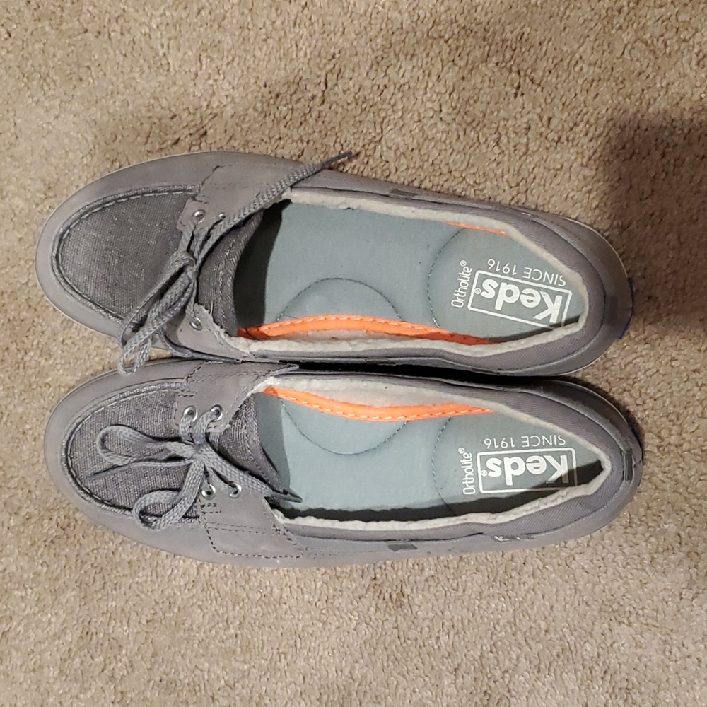 Slip on canvas shoes